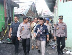 Kapolresta Salurkan Bantuan dan Hadirkan Pemeriksaan Kesehatan Gratis