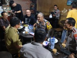 Kapolda Sulut Bersama Walikota Manado Ngopi Bareng dan Tampung Aspirasi Warga di Tikala