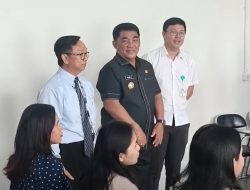 Gubernur Yulius Selvanus Kunjungi Unika De La Salle Manado